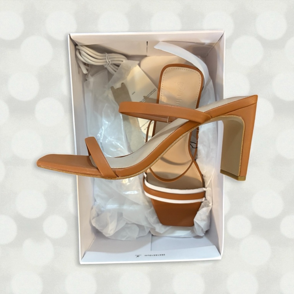 Chic Tan Strappy Heels
